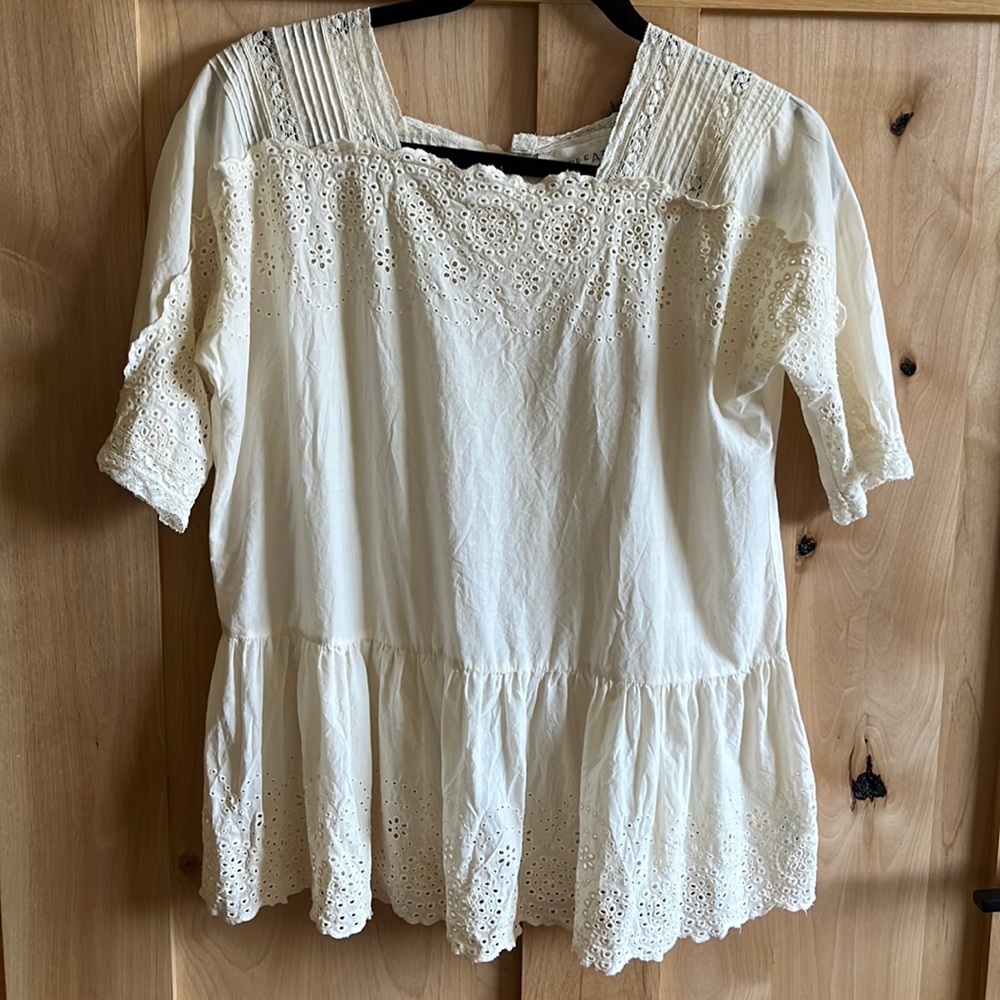 The Great. cotton eyelet lace top